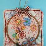 carolines embroidery hoop (1)